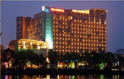 桂林漓江大瀑布飯店