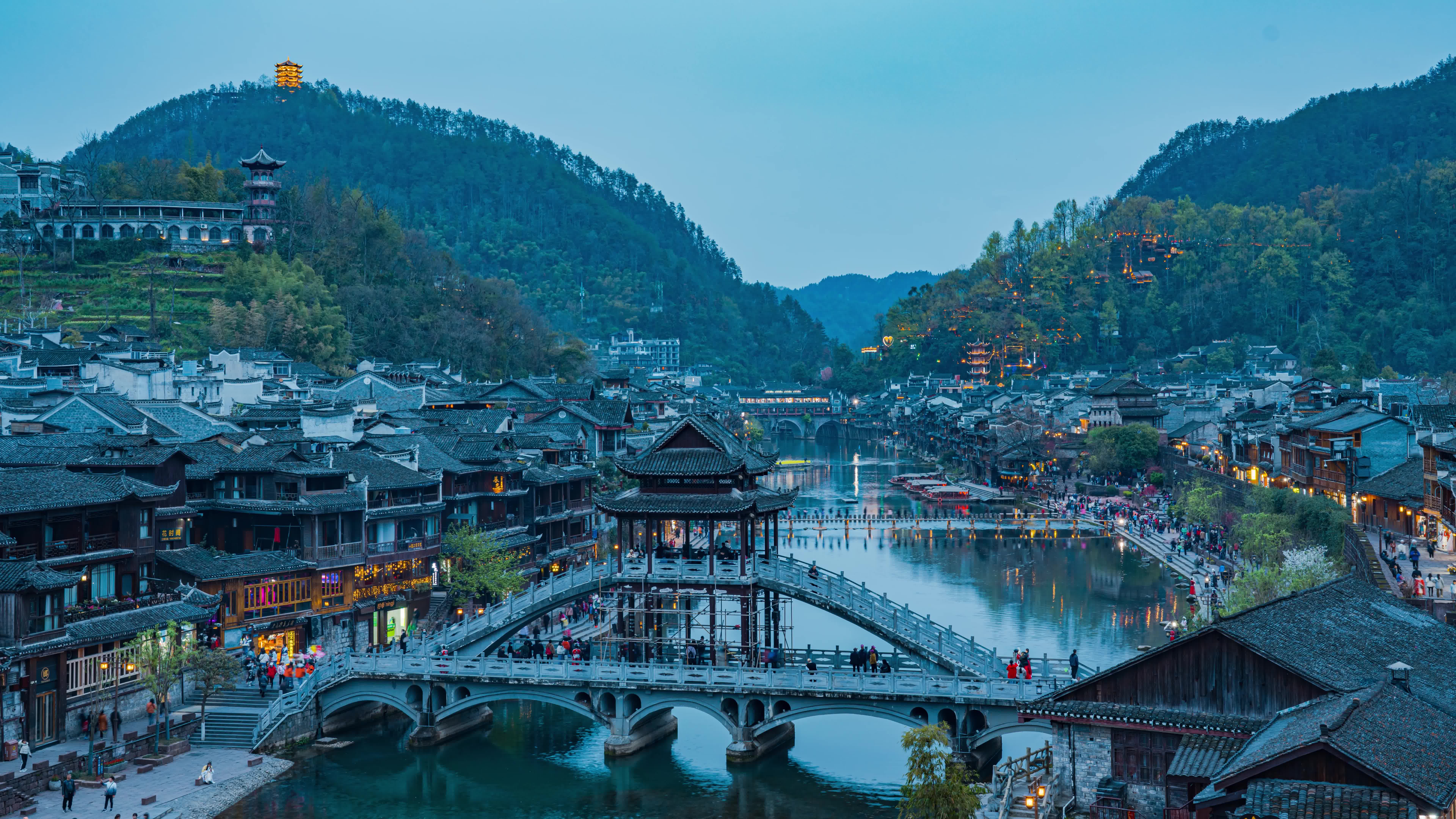 fenghuanggucheng